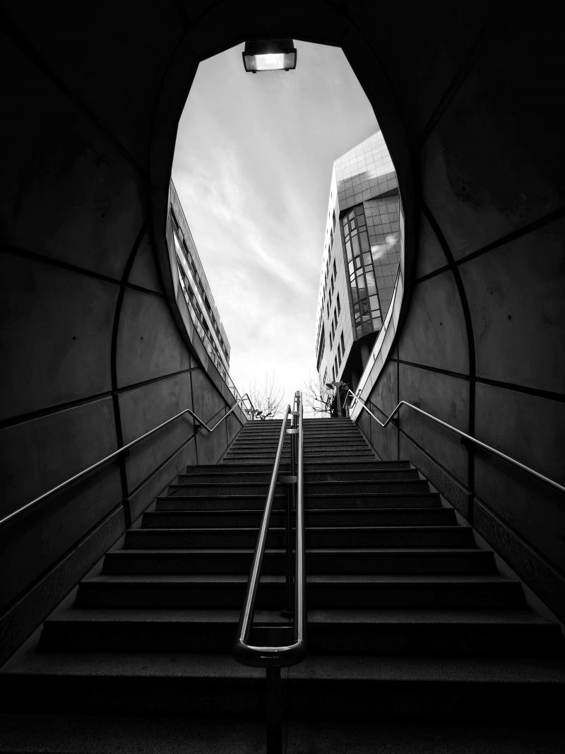 Metro Barakaldo 27 – El Ascenso  – Fotografía creativa móvil en Barakaldo | Ibarakaldo