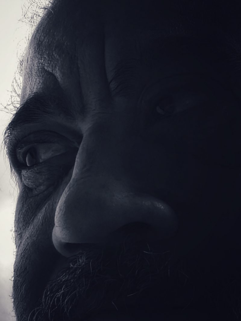 Contrastes de una identidad – Fotografía creativa móvil en Barakaldo | Ibarakaldo