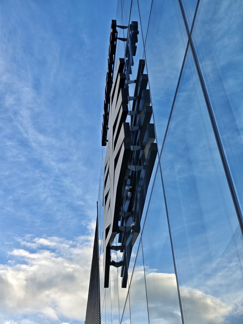 MAX CENTER Disfrutar el Momento 162 – Fotografía creativa móvil en Barakaldo | Ibarakaldo