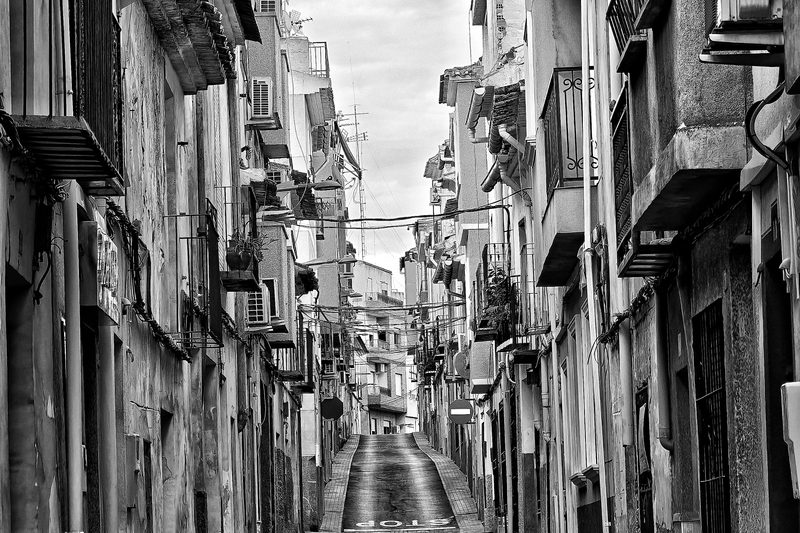 Geometria en Fuga B/N … – Fotografía creativa móvil en Abaran | Ibarakaldo