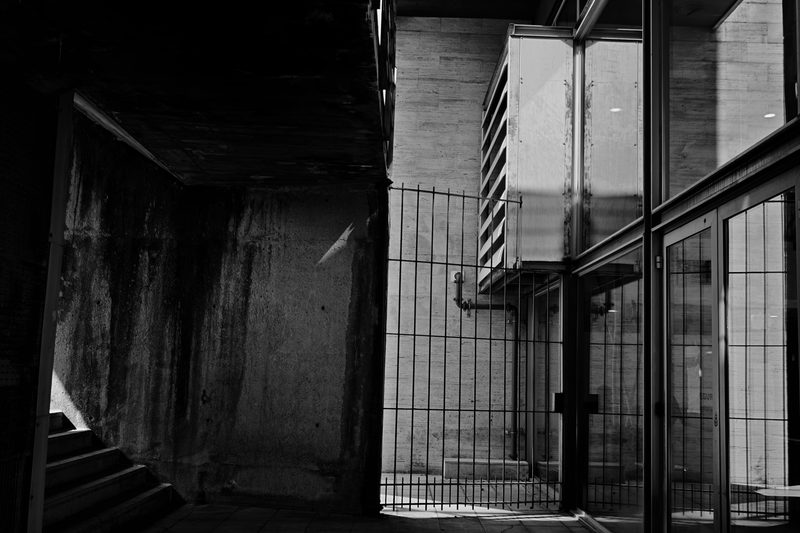 Tratado sobre las luces y las sombras – Fotografía creativa móvil en Barakaldo | Ibarakaldo